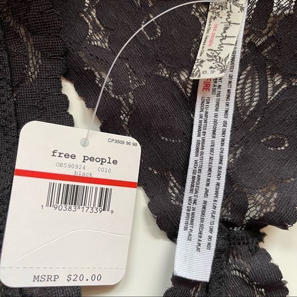 NWT Intimately Free People Galloon Lace Racerback Black Bralette - Picture 7 of 7